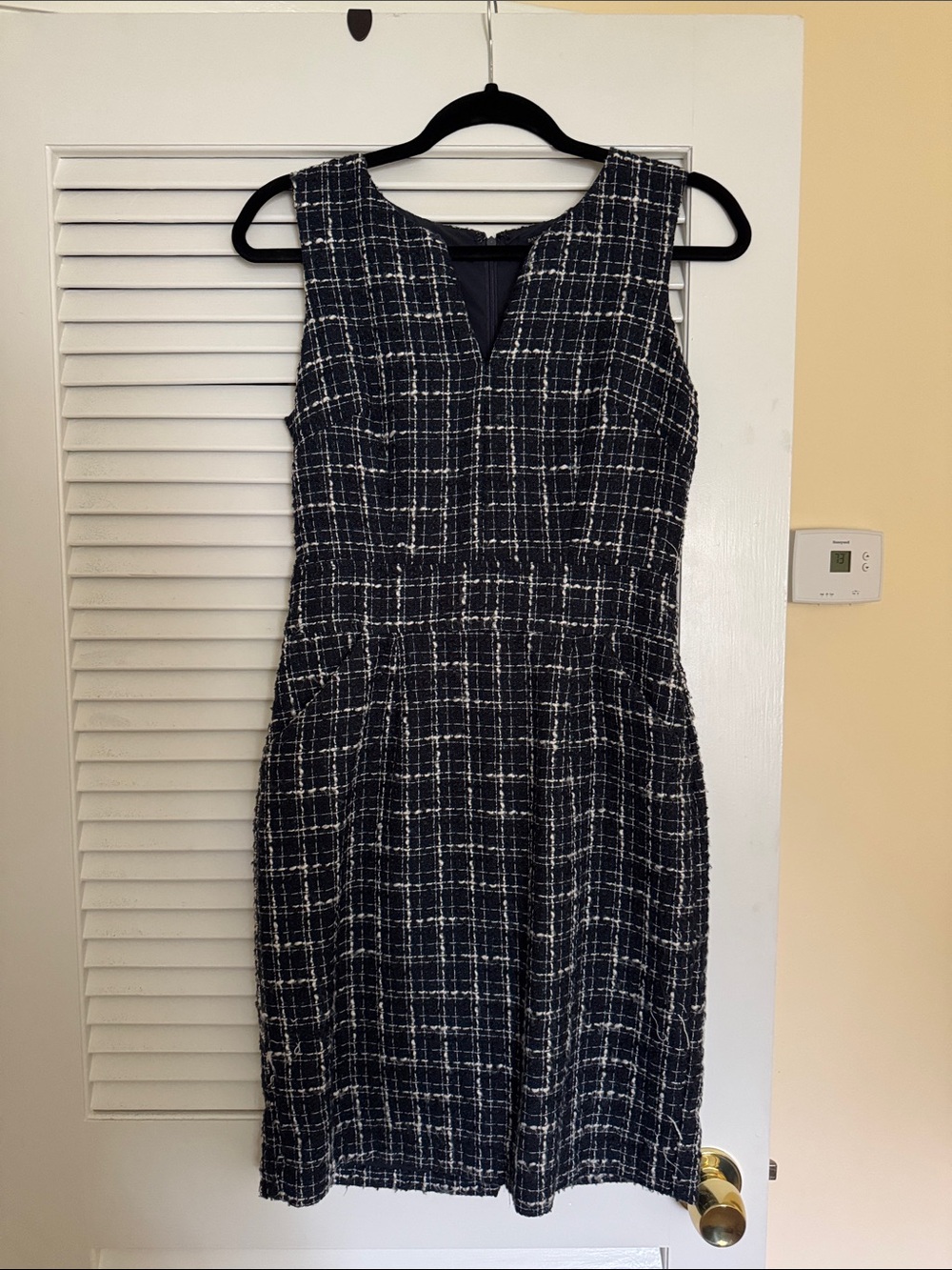 Classic Navy Tweed Sheath Dress - Elegant Workday Style